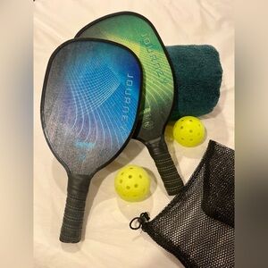 Franklin Journey Pickleball Set – 2 Paddles, Balls & Carry Bag – As-Is